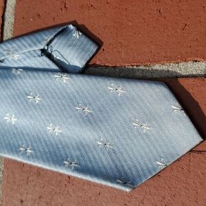 Vintage 1950s silk SKINNY 2" tie 54" baby blue